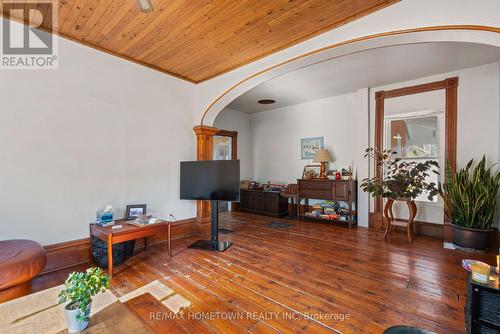 12 Kingston Street, Rideau Lakes, ON 