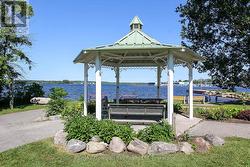 TOWN PARK - 