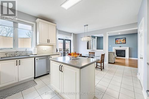 12 Proctor Gate, New Tecumseth, ON 