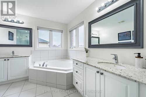 12 Proctor Gate, New Tecumseth, ON 