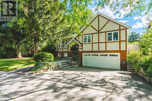 742 Francis Road, Burlington, ON - Outdoor