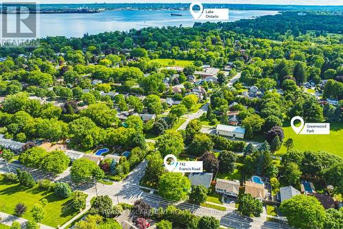 742 Francis Road, Burlington, ON - Outdoor With View