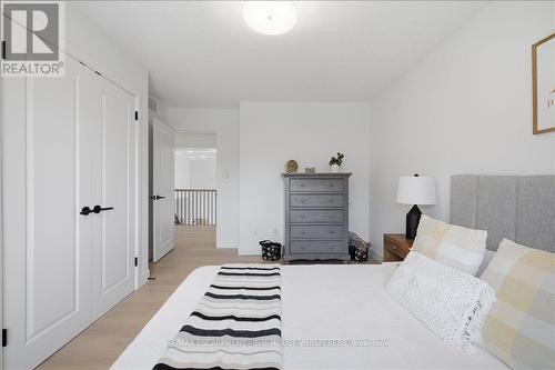 521 Falconridge Crescent, Kitchener, ON 