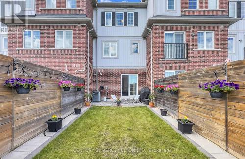 86 Magpie Way, Whitby, ON 