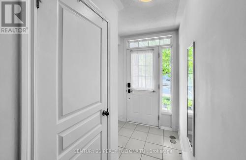 86 Magpie Way, Whitby, ON 