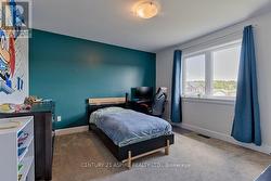 Bedroom 2 - 