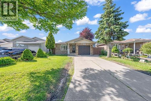 1541 FOSTER  Windsor, ON N8W 5P8