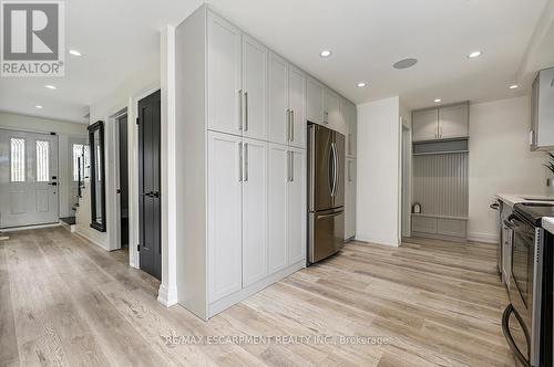 3726 Holden Crescent, Mississauga, ON 