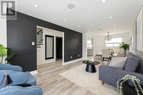 3726 Holden Crescent, Mississauga, ON 