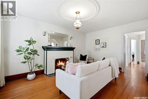 525 5Th Street E, Saskatoon, SK 