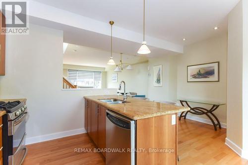 51 Drouin Avenue, Ottawa, ON - Indoor Photo Showing Kitchen With Double Sink