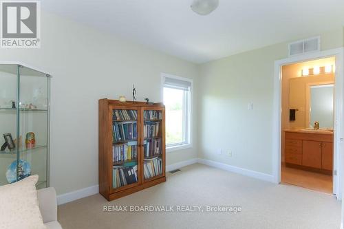 51 Drouin Avenue, Ottawa, ON - Indoor