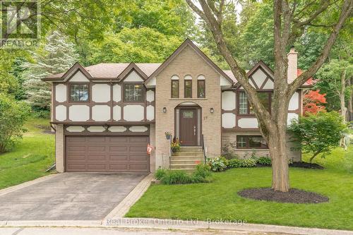 39 WAGONERS TRAIL  Guelph (Kortright Hills), ON N1G 3M9