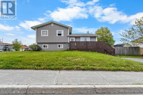 42 Carlisle Drive  Paradise, NL A1L 1E7