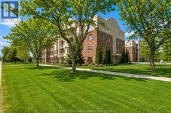 5995 ELLIS STREET Unit# 104 Lasalle, ON N9H 2P1