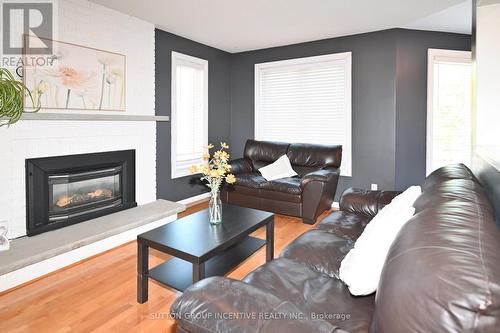 98 Cardinal Street, Barrie, ON 