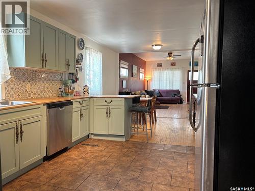 276 2Nd Avenue E, Unity, SK 