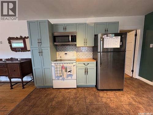 276 2Nd Avenue E, Unity, SK 