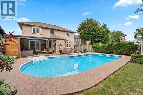 59 Randolf Court, Hamilton, ON - Outdoor With In Ground Pool With Deck Patio Veranda With Backyard