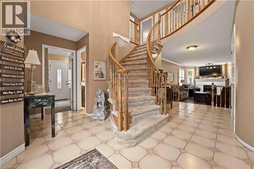 59 Randolf Court, Hamilton, ON - Indoor Photo Showing Other Room
