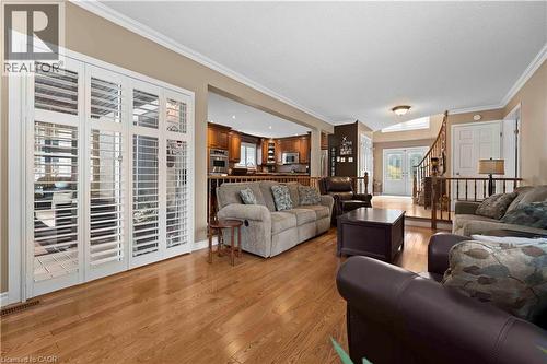 59 Randolf Court, Hamilton, ON - Indoor Photo Showing Living Room