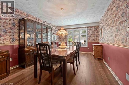59 Randolf Court, Hamilton, ON - Indoor Photo Showing Dining Room