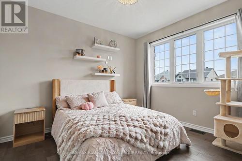 368 Hepatica Way, Ottawa, ON 