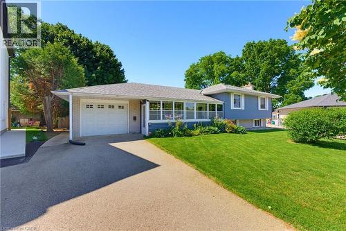 6 TREELAWN Terrace  Brantford, ON N3R 3P6