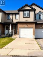 212 COUNTRYSTONE Crescent  Kitchener, ON N2N 3S1