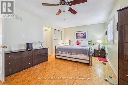 3561 Old Orchard Park Drive, Mississauga, ON 