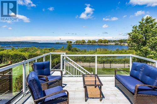 14 Riverwalk Place, Midland, ON 