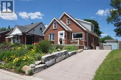 784 ELIZABETH Street  Kitchener, ON N2H 6H5