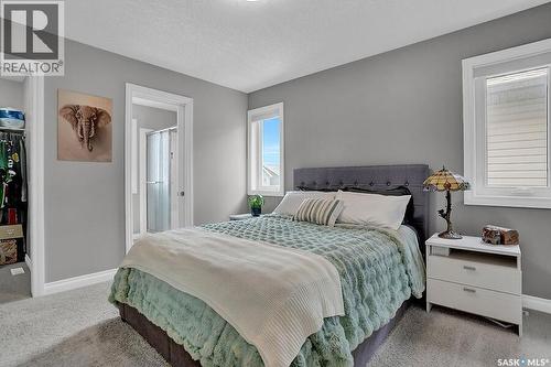8705 Hincks Lane, Regina, SK 