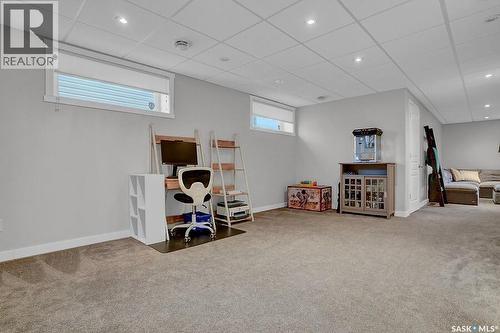 8705 Hincks Lane, Regina, SK 