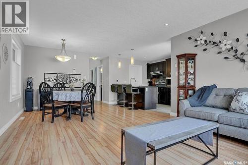 8705 Hincks Lane, Regina, SK 