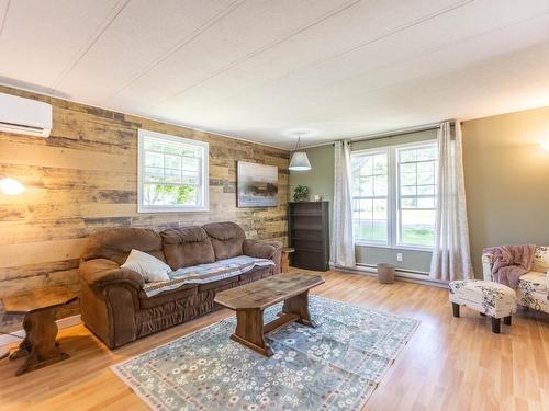 25 Liberty Lane, Amherst, NS 