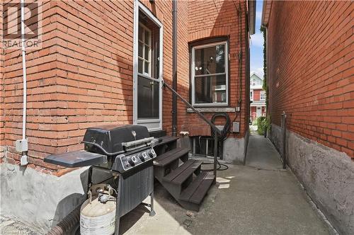 19 Huntley Street, Hamilton, ON 
