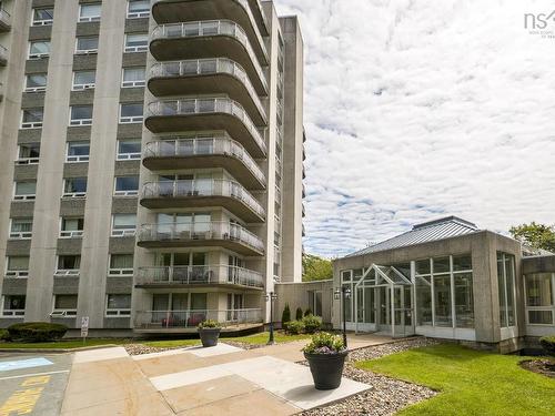 910 30 Brookdale Crescent, Dartmouth, NS 