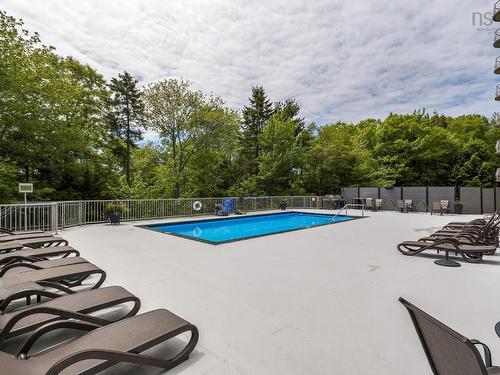910 30 Brookdale Crescent, Dartmouth, NS 