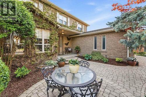 14 ORMANDY COURT  Whitby, ON L1P 1E8