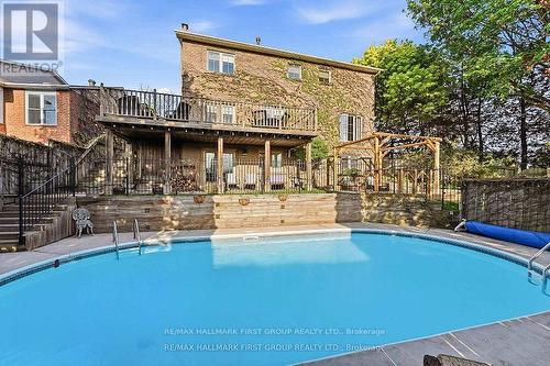 14 Ormandy Court, Whitby, ON 
