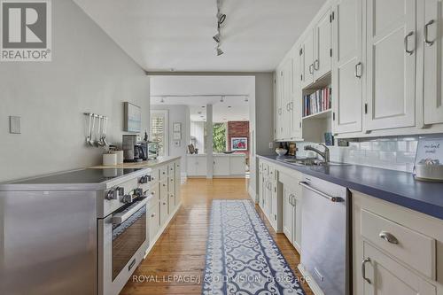 Kitchen - 41 Ridge Drive, Toronto, ON 