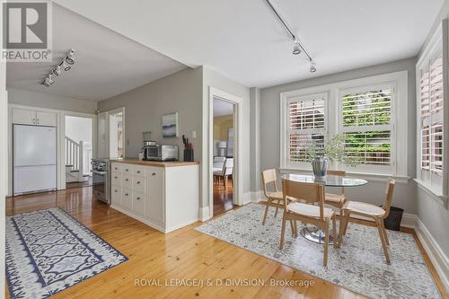 Breakfast Nook off Kitchen and Dining Room - 41 Ridge Drive, Toronto, ON 