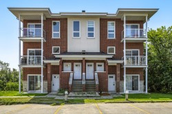 1-24 Rue de l'Emerald  Gatineau (Aylmer), QC J9J 3M2