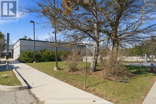61 Queen Street N, Mississauga, ON 