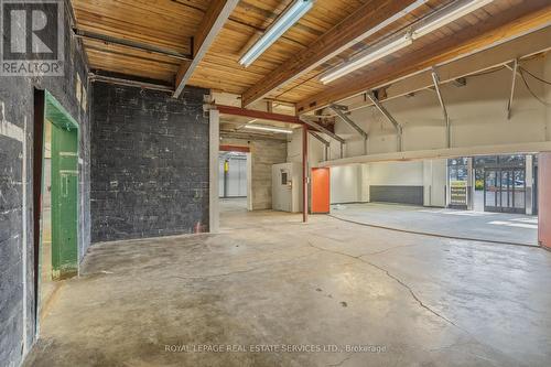 61 Queen Street N, Mississauga, ON 