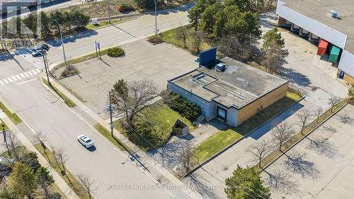 61 Queen Street N, Mississauga, ON 