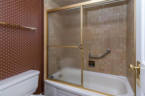 4518 Roblin Blvd, Winnipeg, MB 