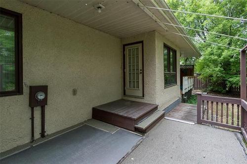4518 Roblin Blvd, Winnipeg, MB 
