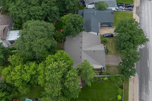 4518 Roblin Blvd, Winnipeg, MB 